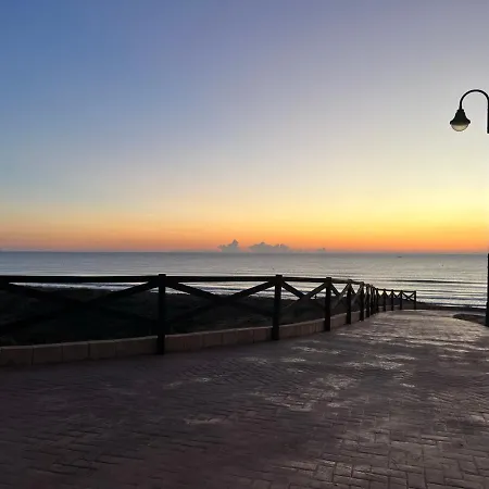 Апартаменты Formidable Seaview