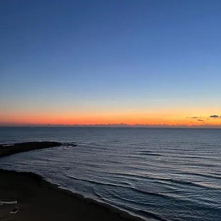 Formidable Seaview Торевьиа